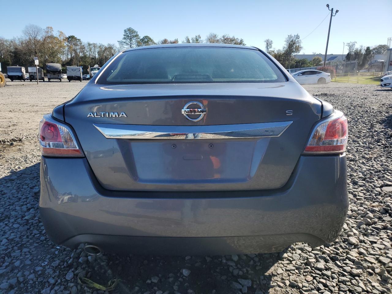 2015 Nissan Altima 2.5 - Image 6