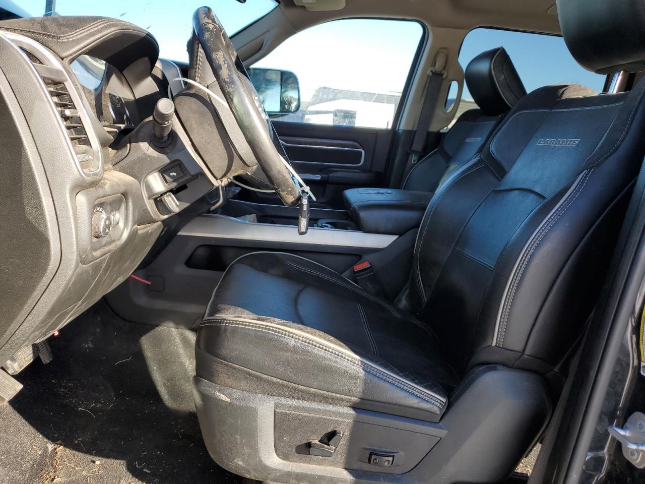 2019 Ram 3500 Laramie - Image 7