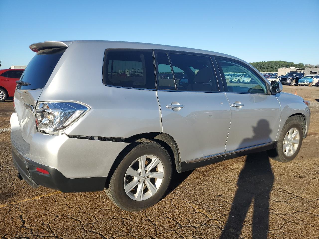 2013 Toyota Highlander Base - Фото 3