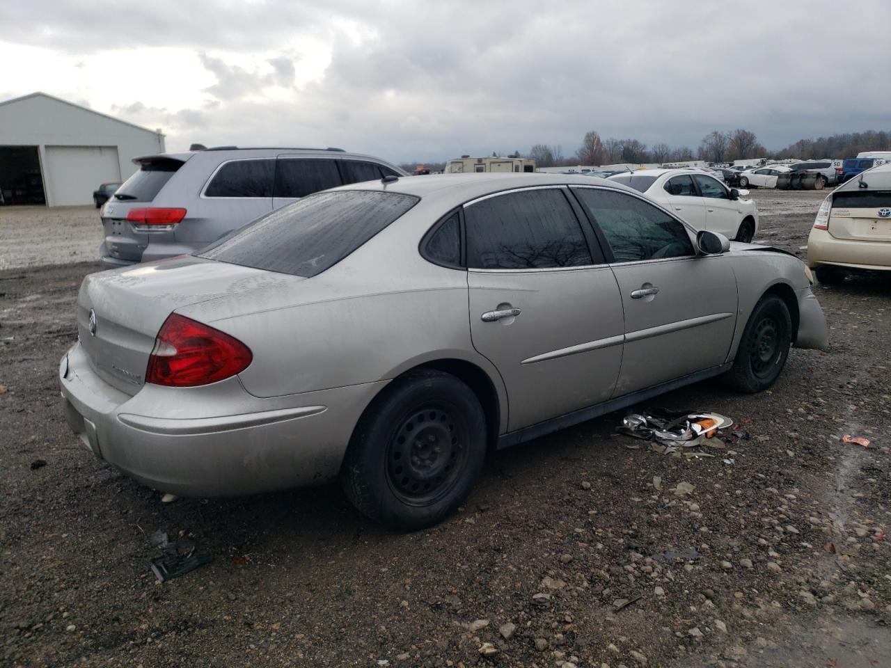 2007 Buick Lacrosse Cx - Image 3