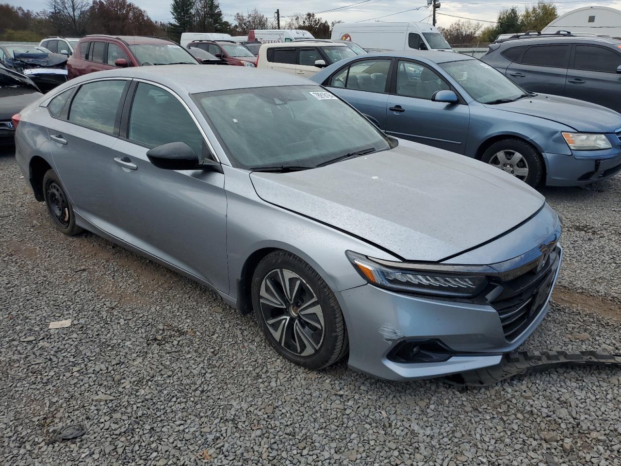 2022 Honda Accord Sport - Image 4