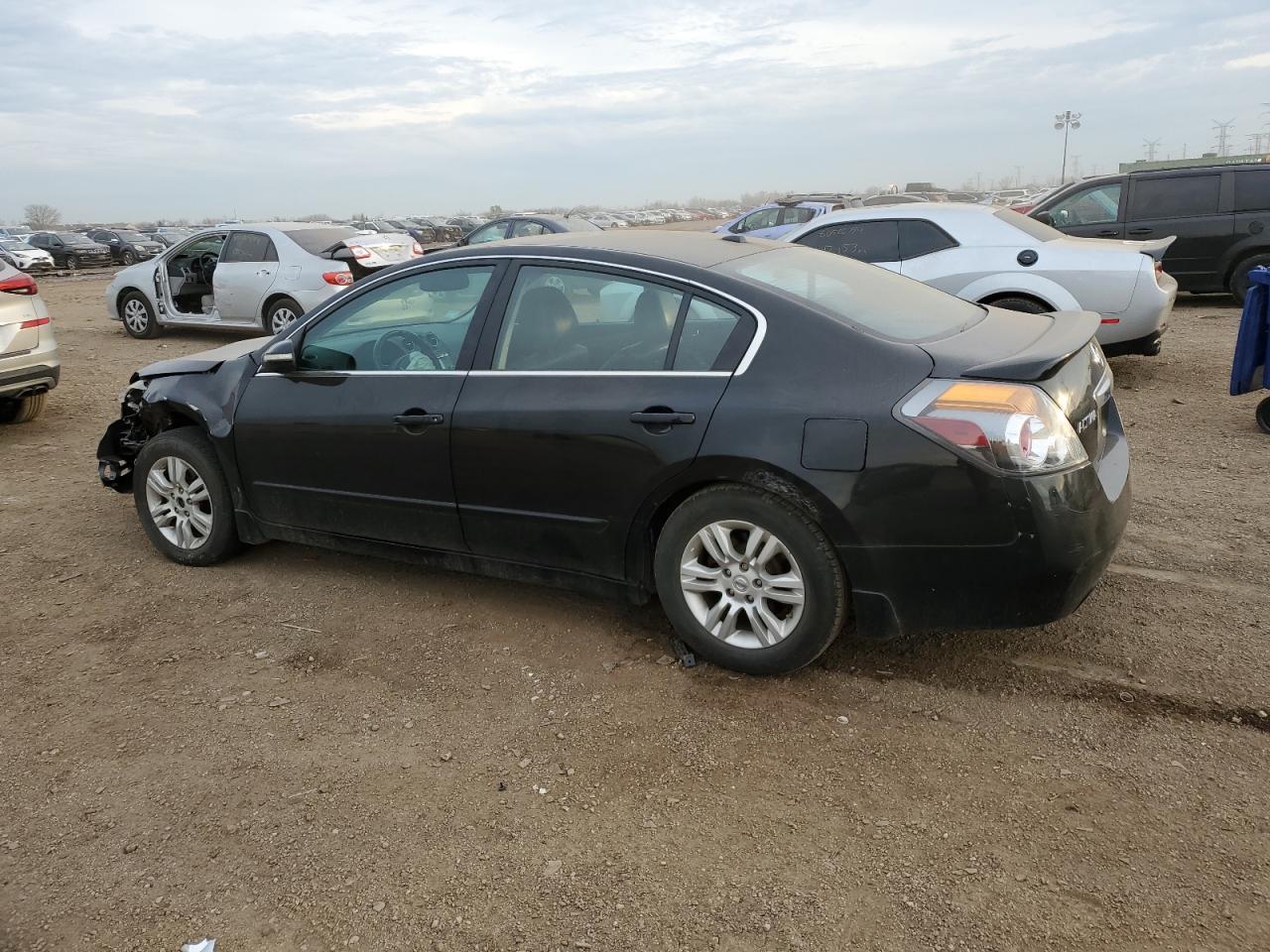 2010 Nissan Altima Base - Image 2