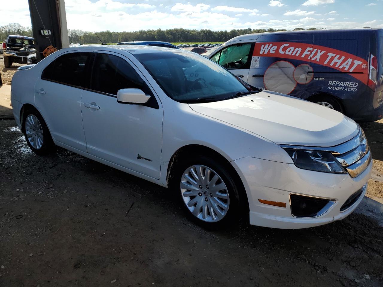 2012 Ford Fusion Hybrid - Фото 4