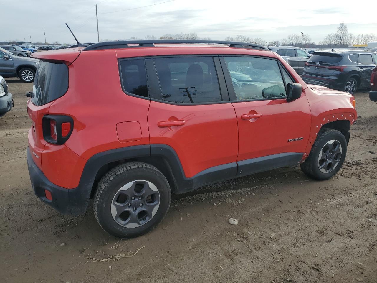 2016 Jeep Renegade Sport - Image 3