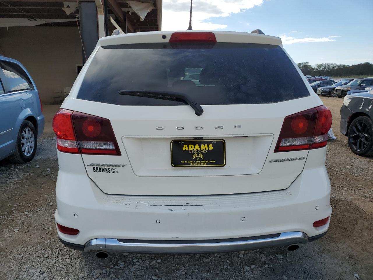 2015 Dodge Journey Crossroad - Image 6