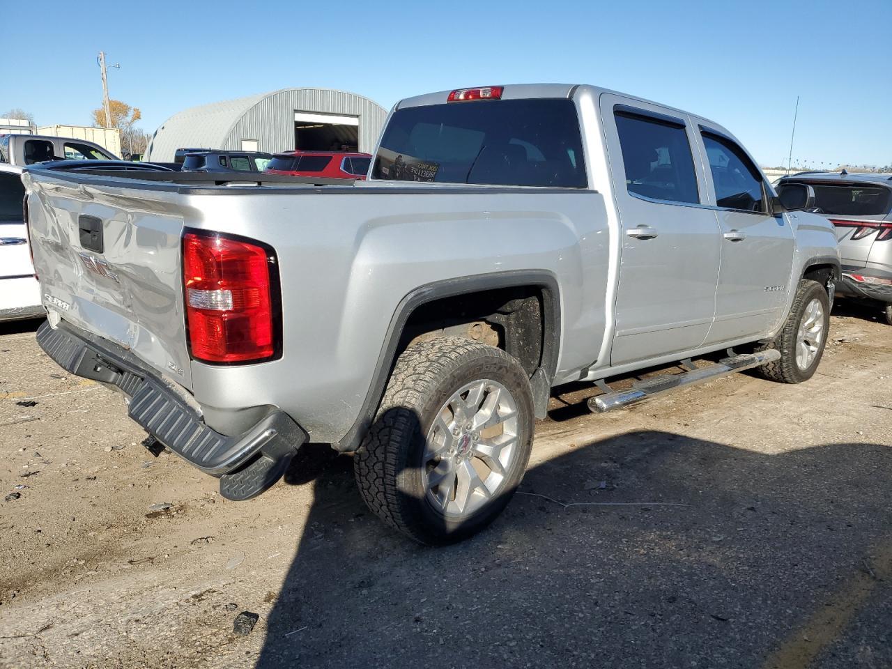 2016 GMC Sierra K1500 Sle - Image 3