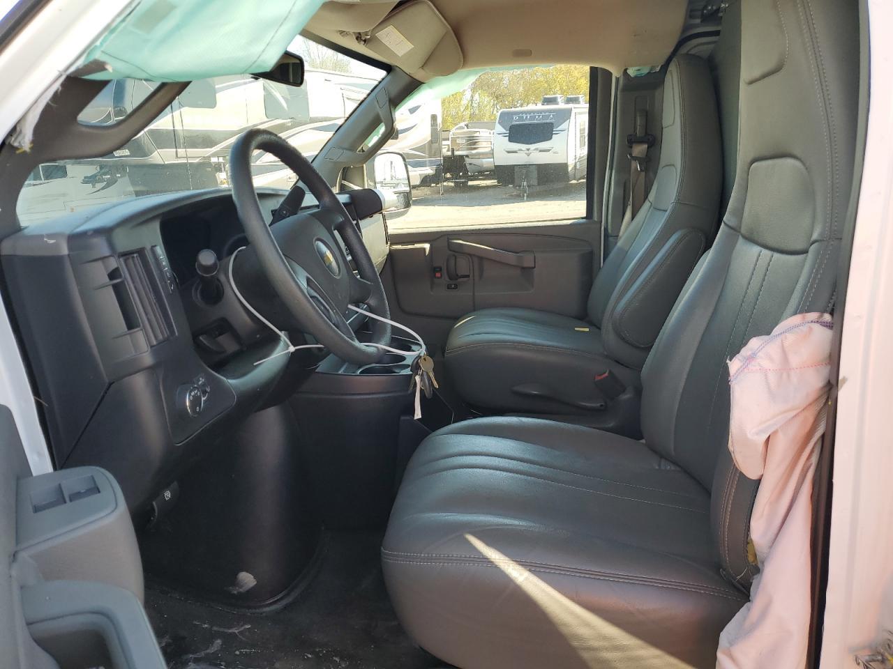 2019 Chevrolet Express G3500 - Фото 7