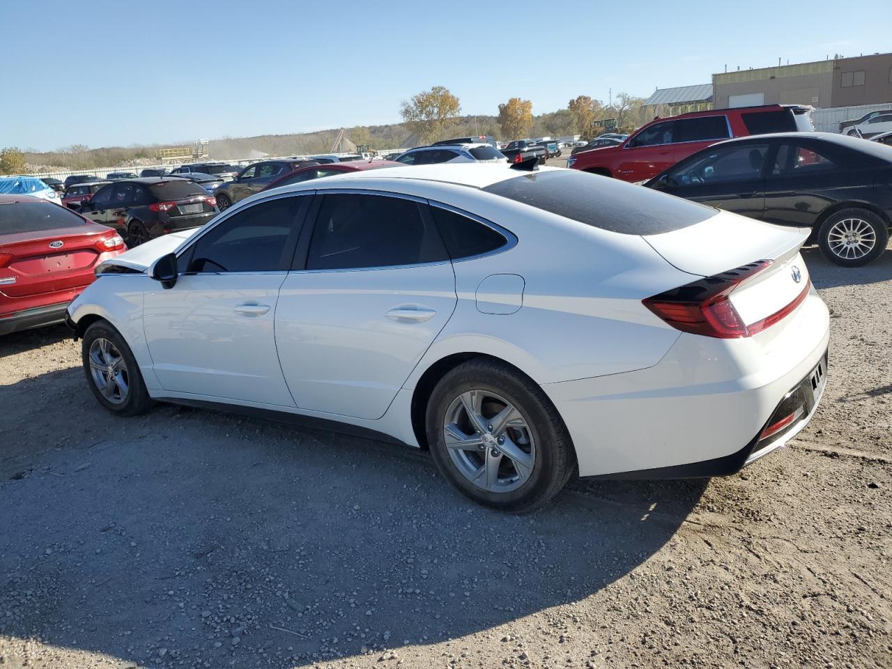 2021 Hyundai Sonata Se - Image 2