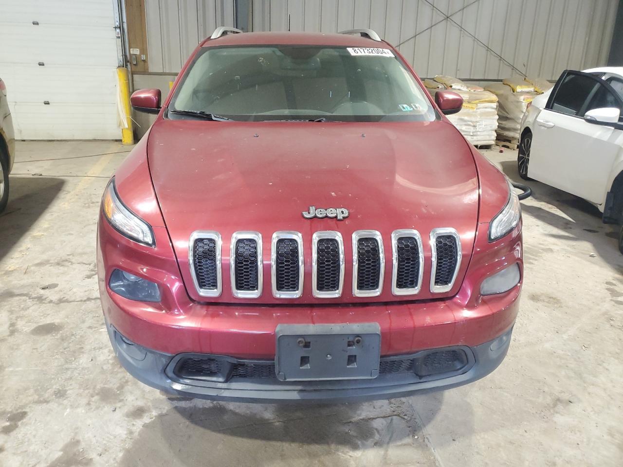 2016 Jeep Cherokee Latitude - Image 5