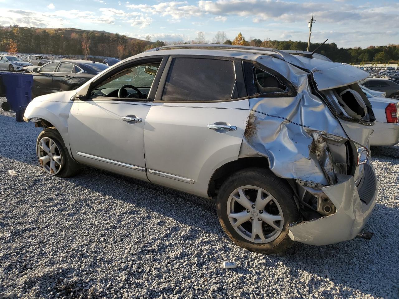 2011 Nissan Rogue S - Фото 2
