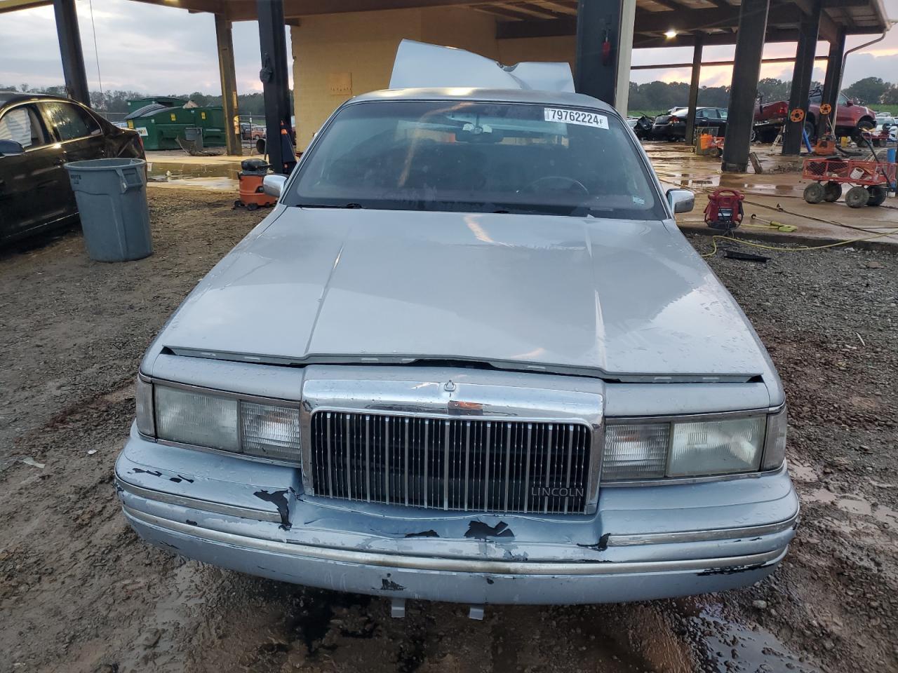1993 Lincoln Town Car Executive - Фото 5