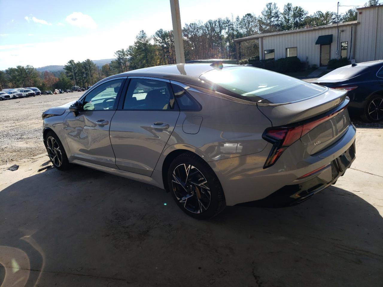 2025 Kia K5 Gt Line - Фото 2
