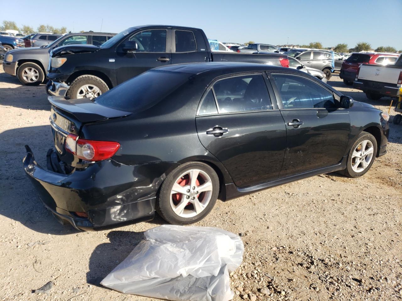 2011 Toyota Corolla Base - Фото 3