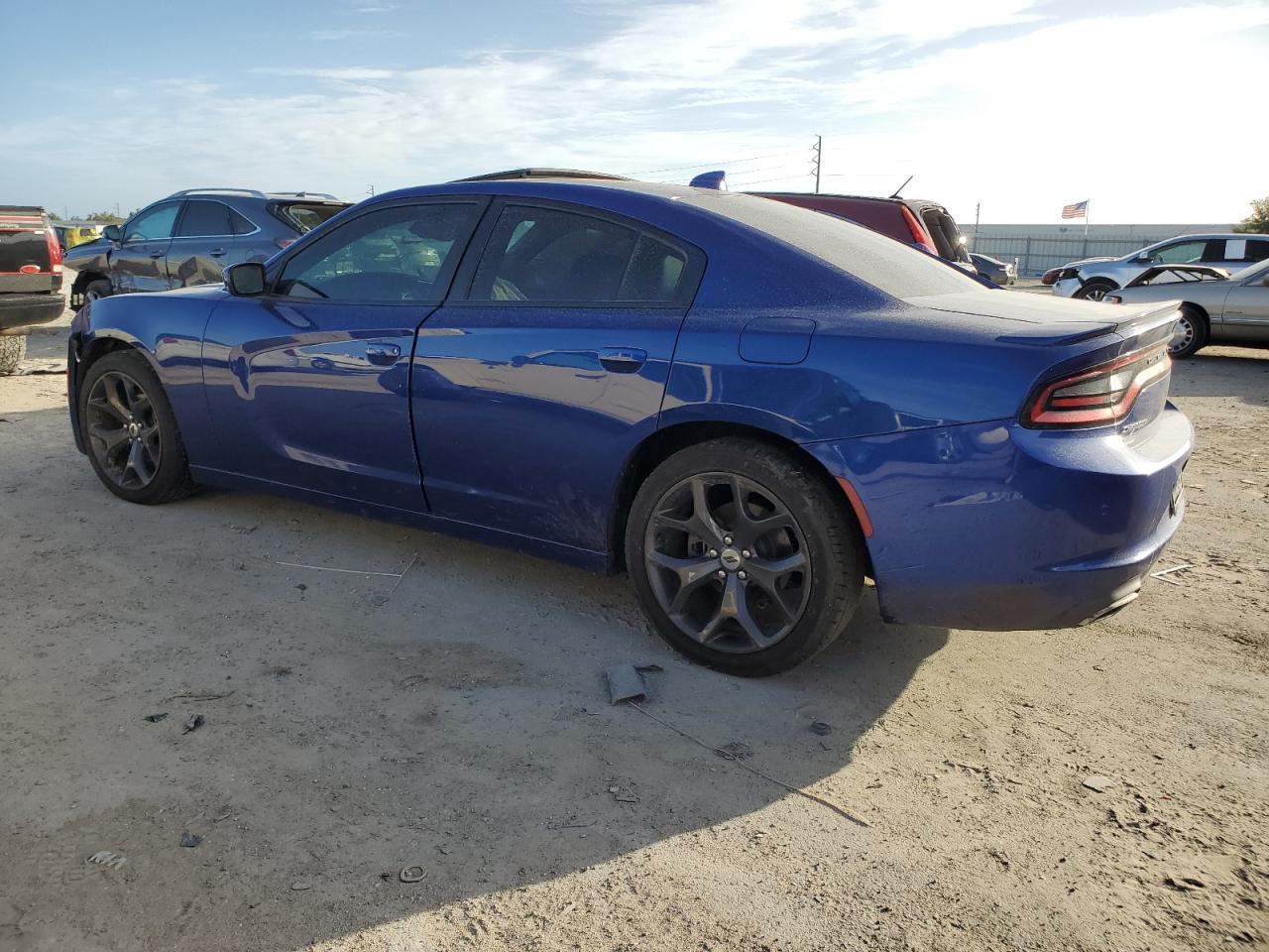 2019 Dodge Charger Sxt - Фото 2
