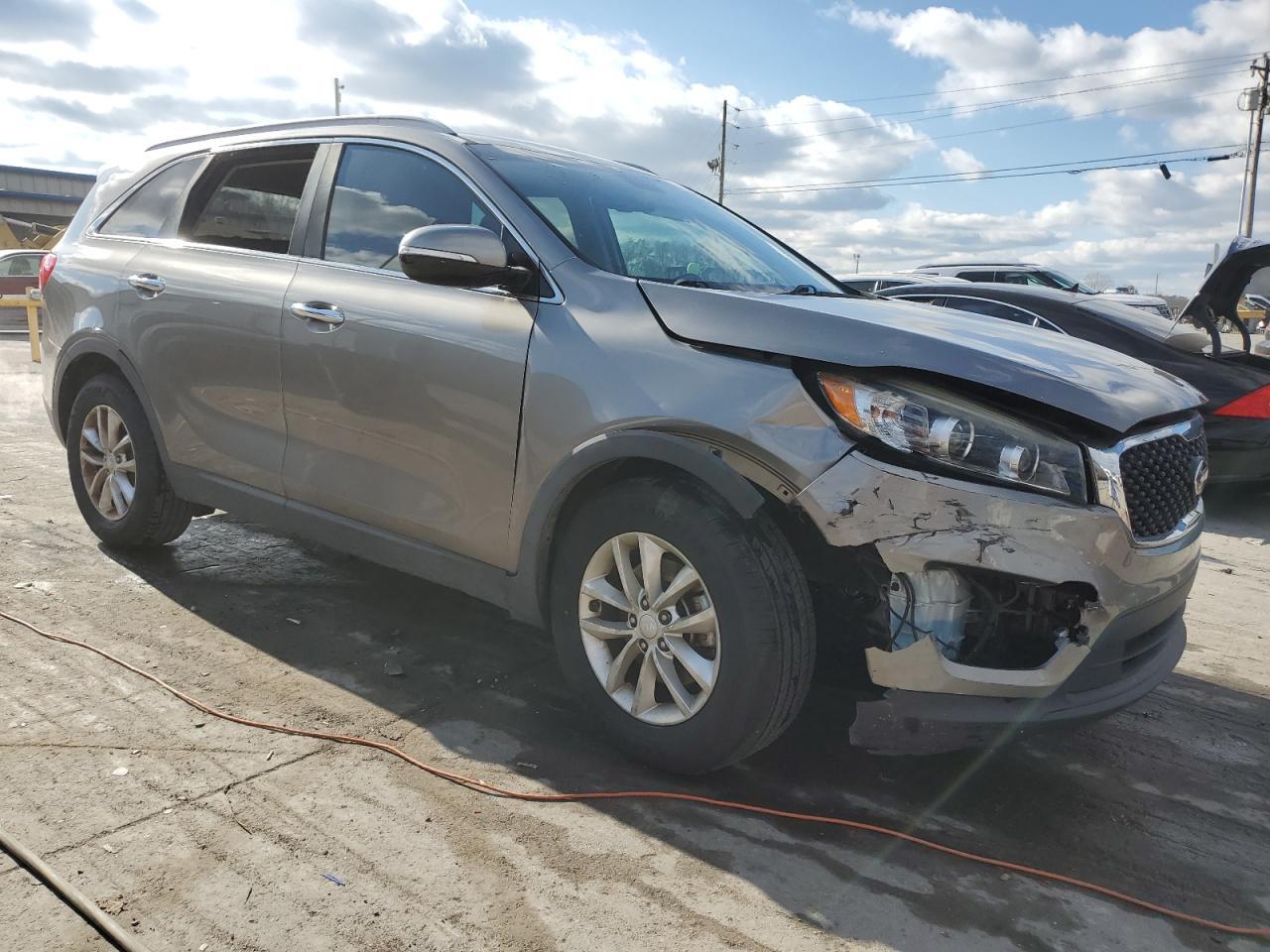 2017 Kia Sorento Lx - Фото 4