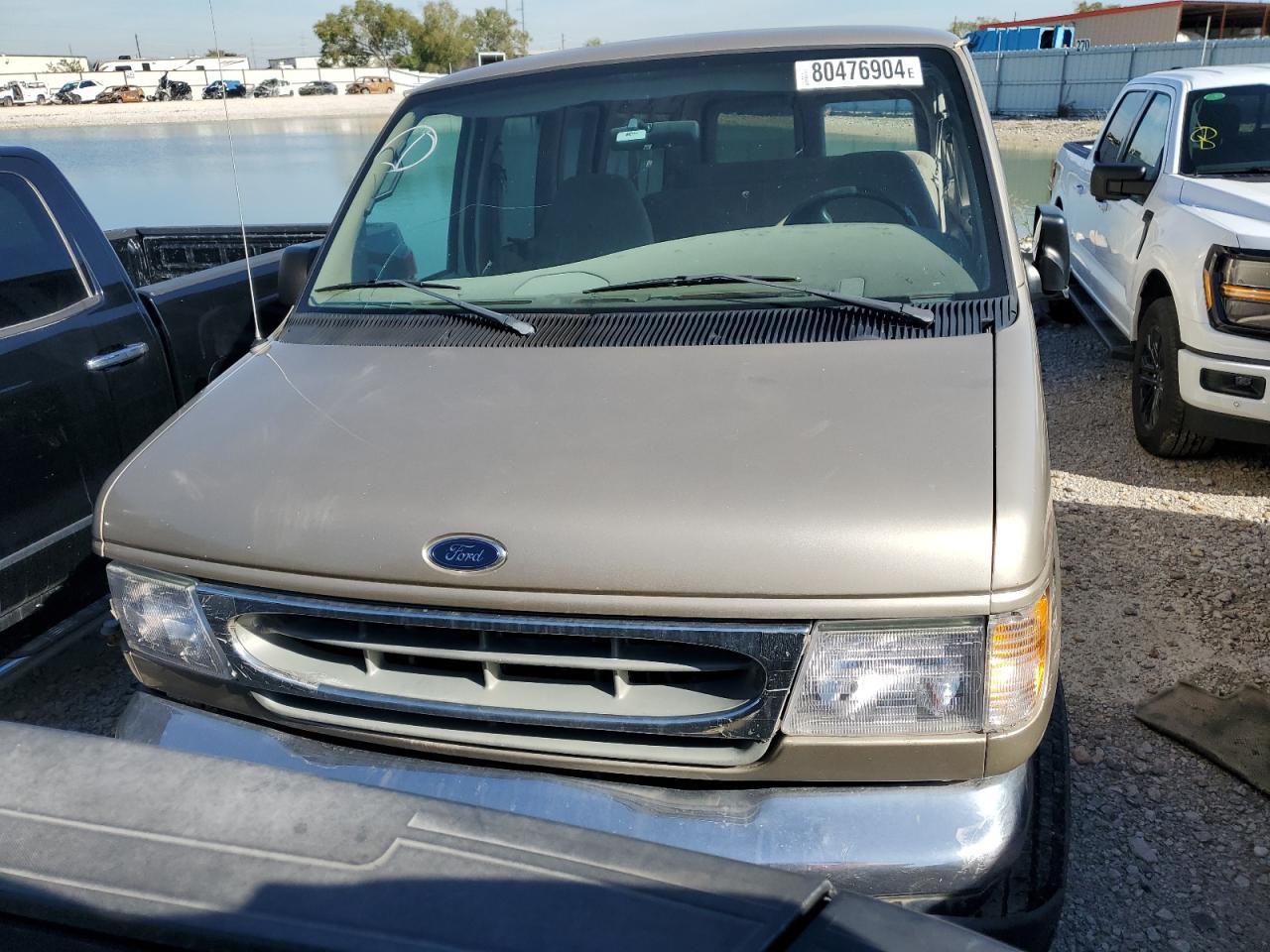 1999 Ford Econoline E350 Super Duty Wagon - Фото 5