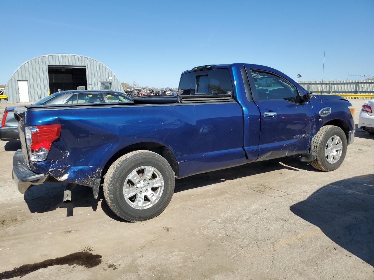 2017 Nissan Titan - Image 3