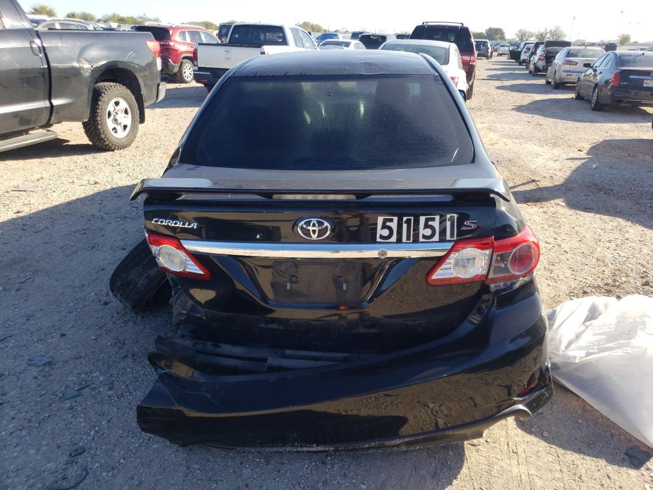 2011 Toyota Corolla Base - Фото 6