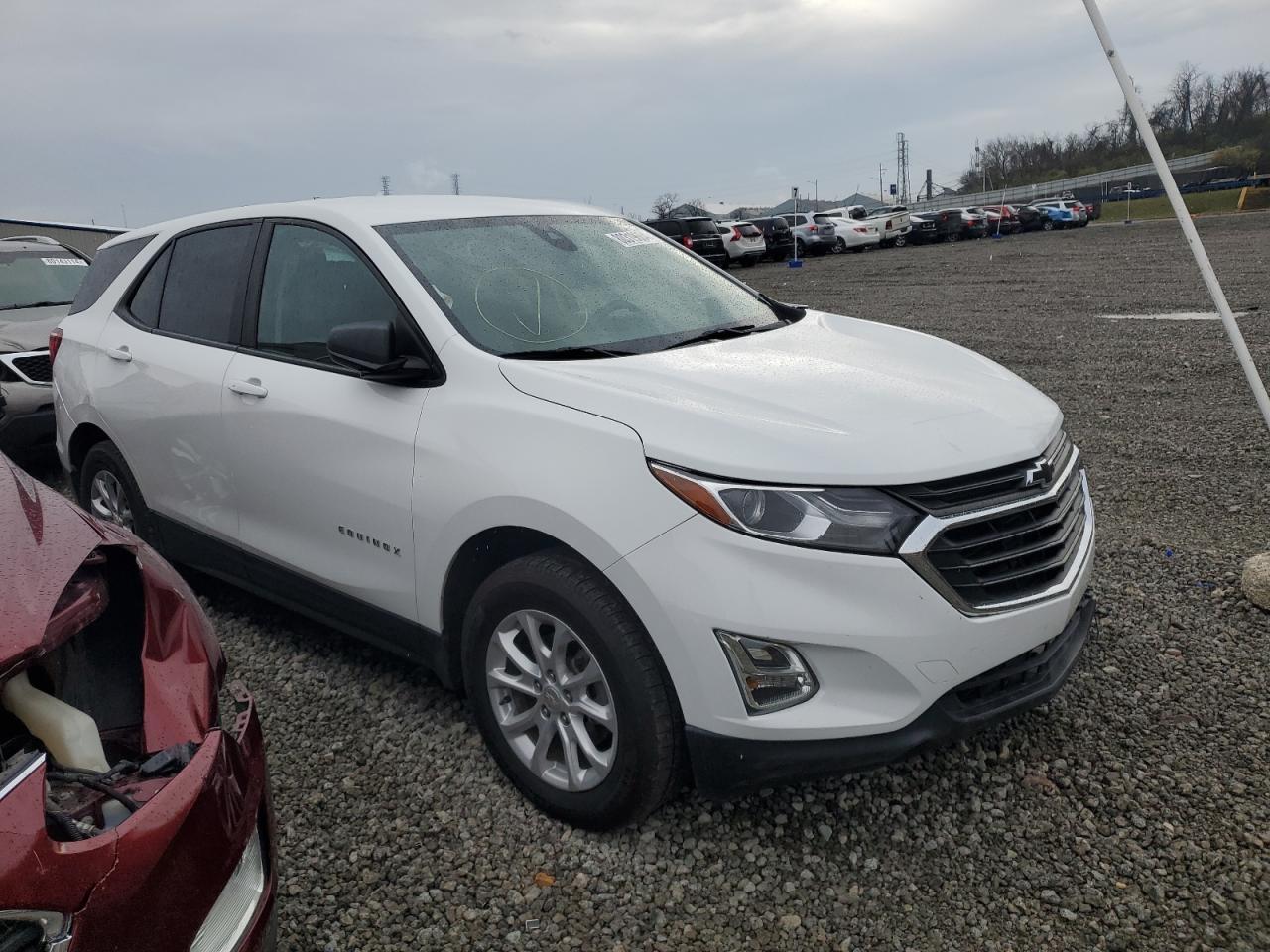 2021 Chevrolet Equinox Ls - Фото 4