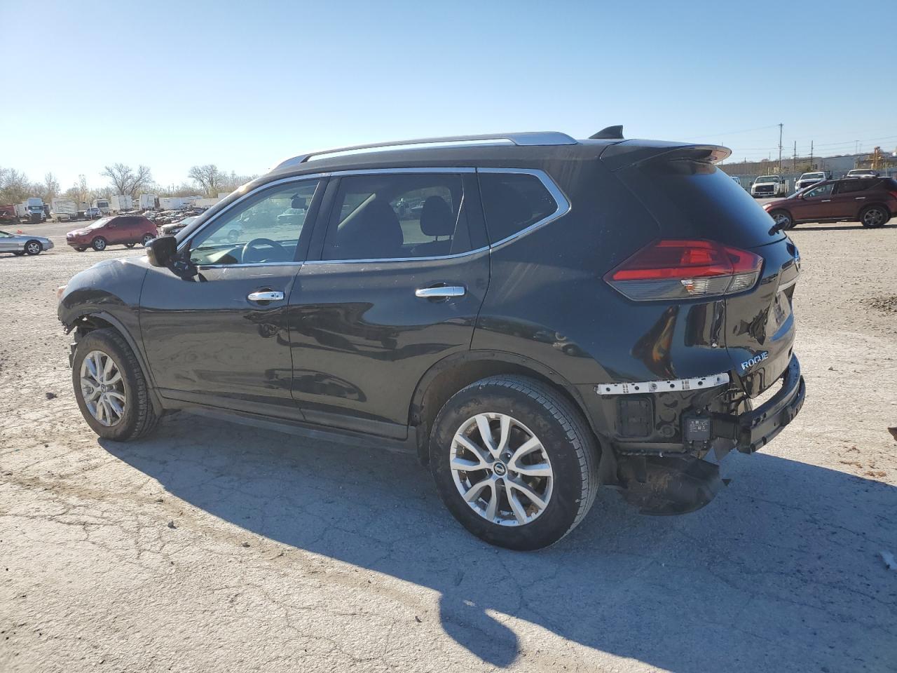 2017 Nissan Rogue S - Фото 2