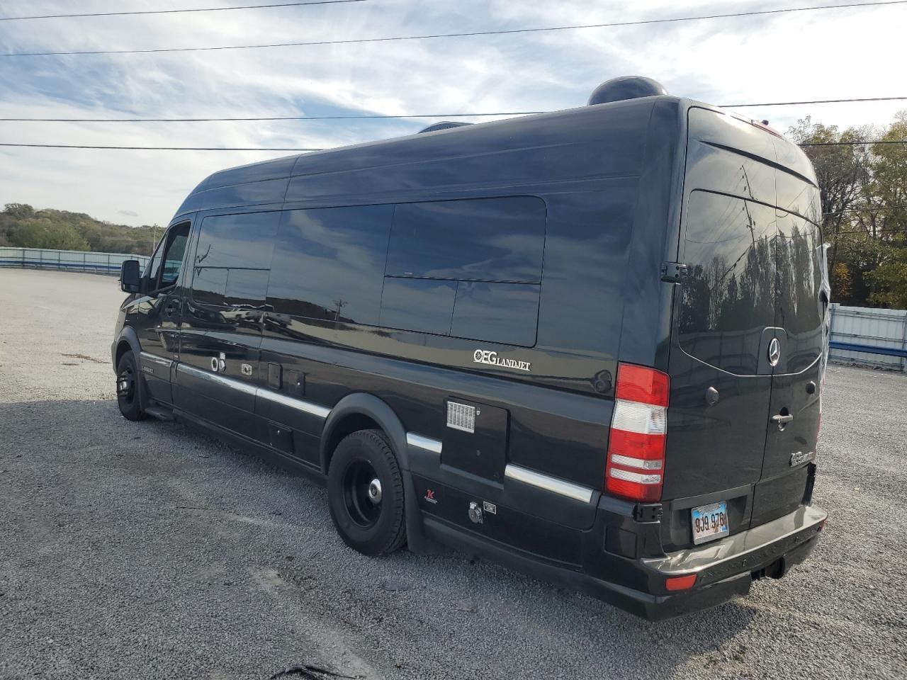 2014 Mercedes-Benz Sprinter 3500 - Image 2