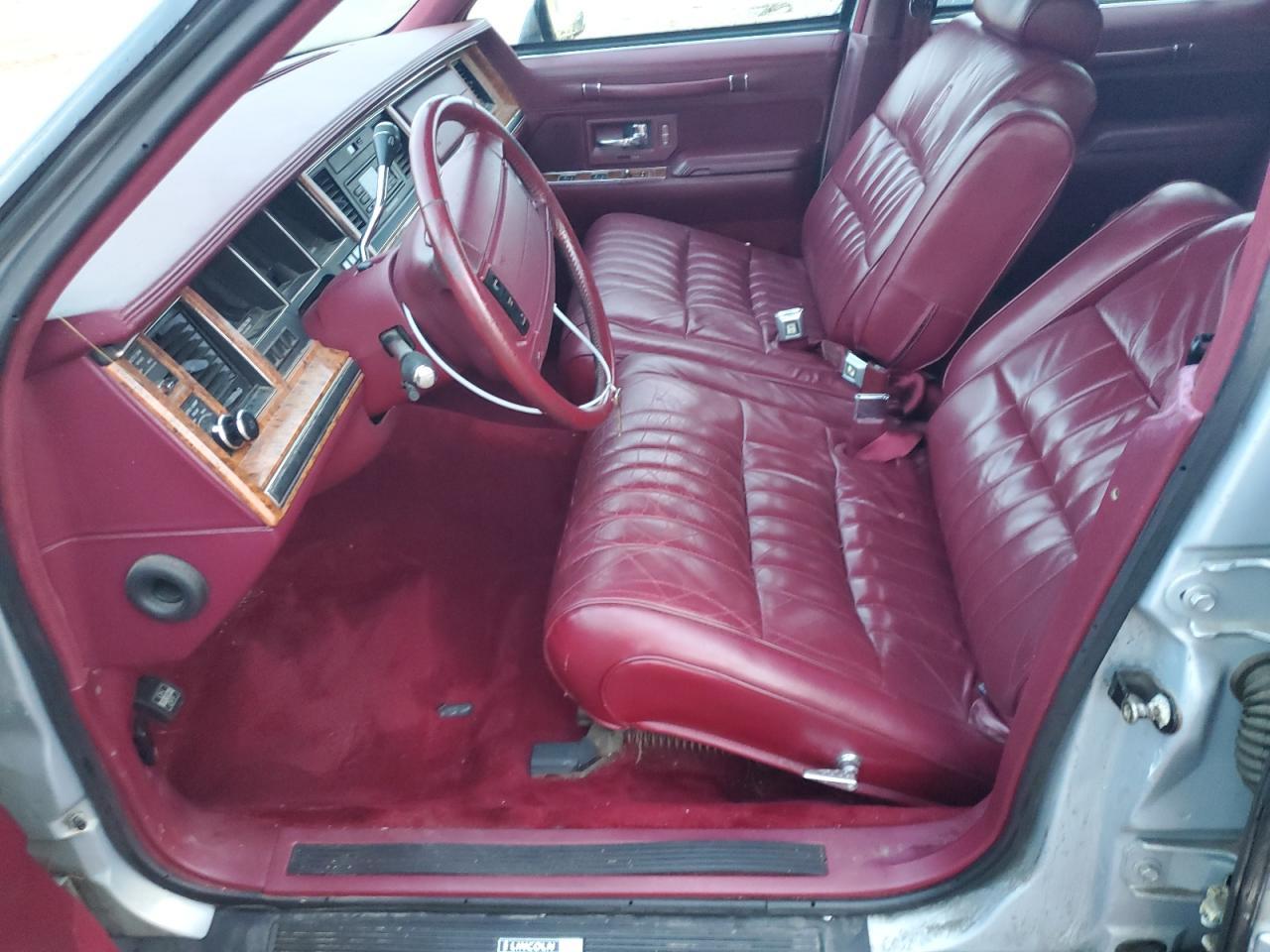 1993 Lincoln Town Car Executive - Фото 7