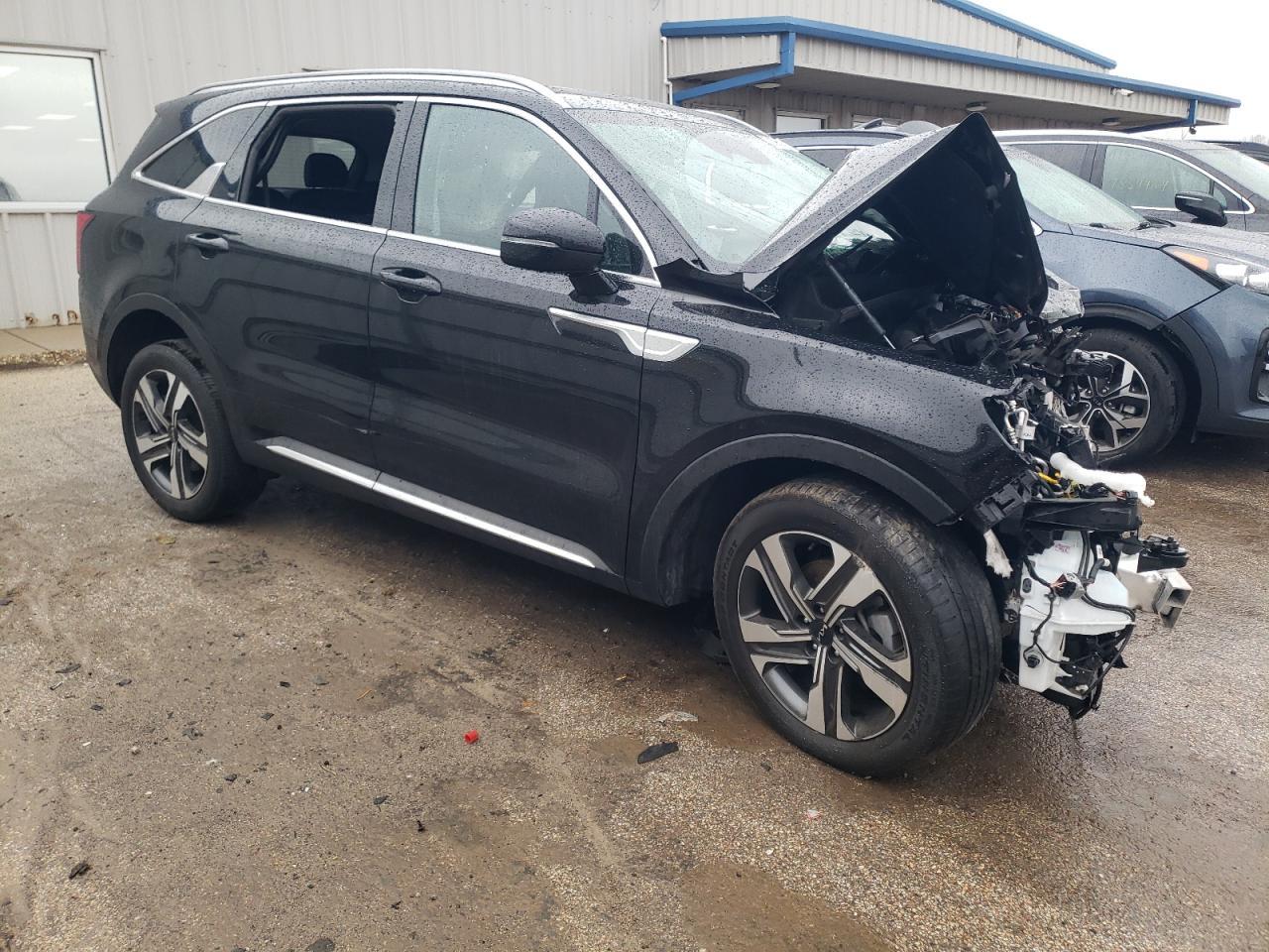 2023 Kia Sorento Ex - Image 4