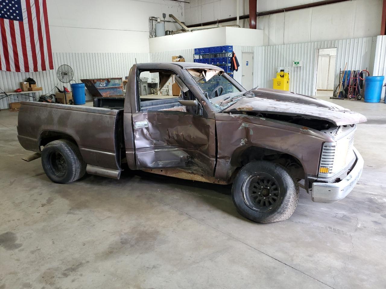 1992 Chevrolet Gmt-400 C1500 - Image 4