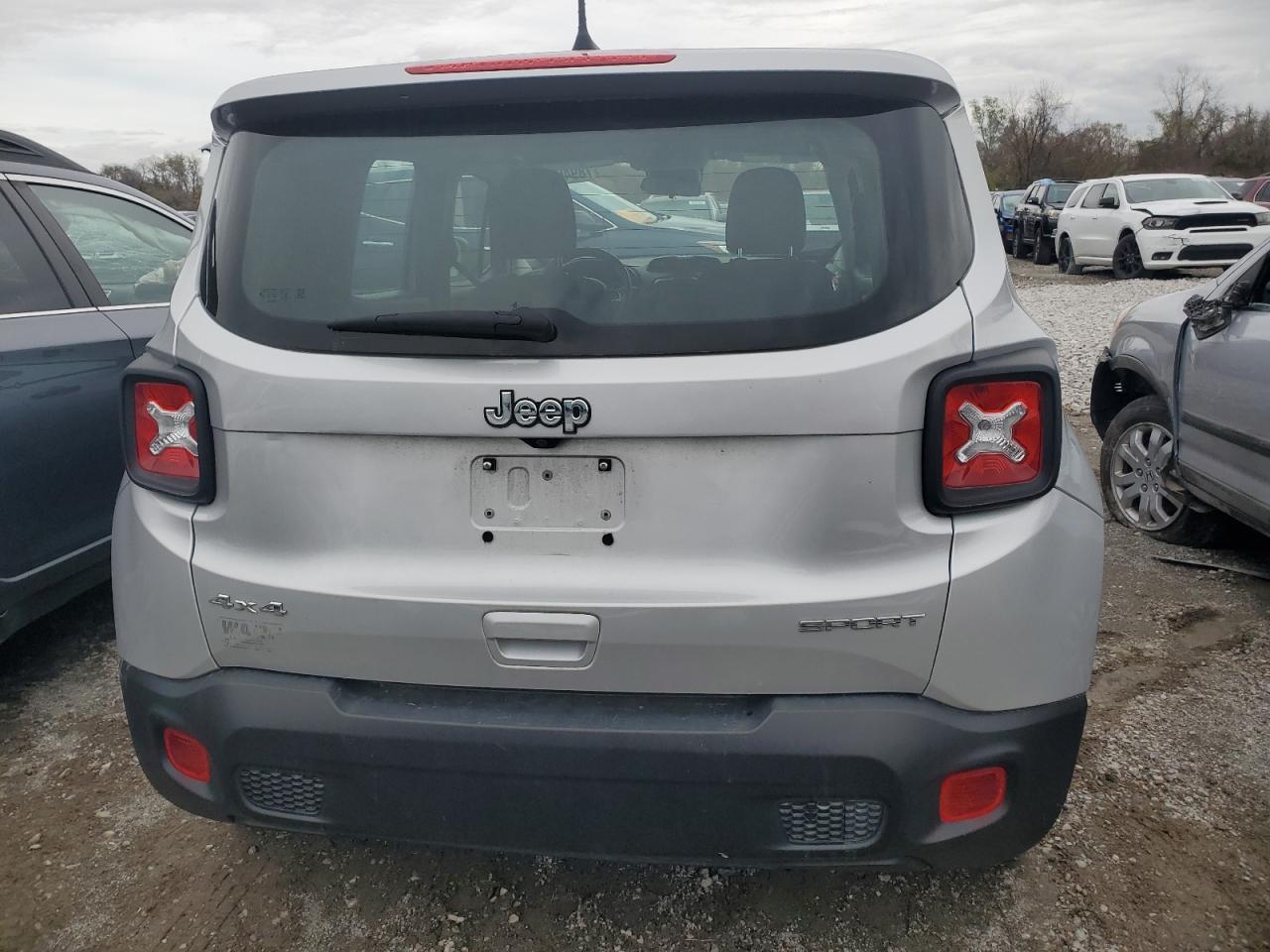 2019 Jeep Renegade Sport - Фото 6