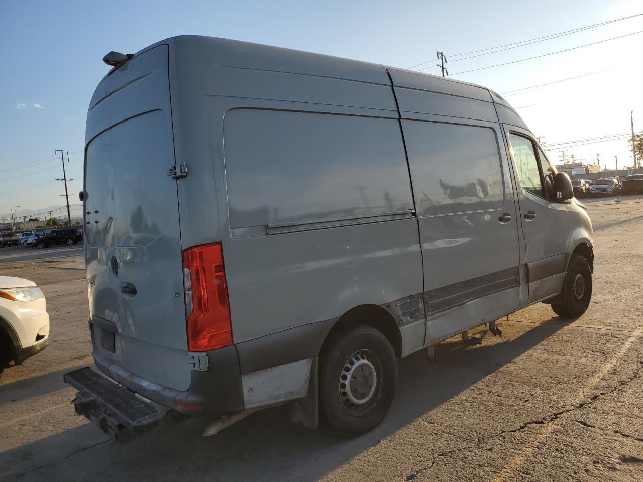 2019 Mercedes-Benz Sprinter 2500/3500 - Image 3