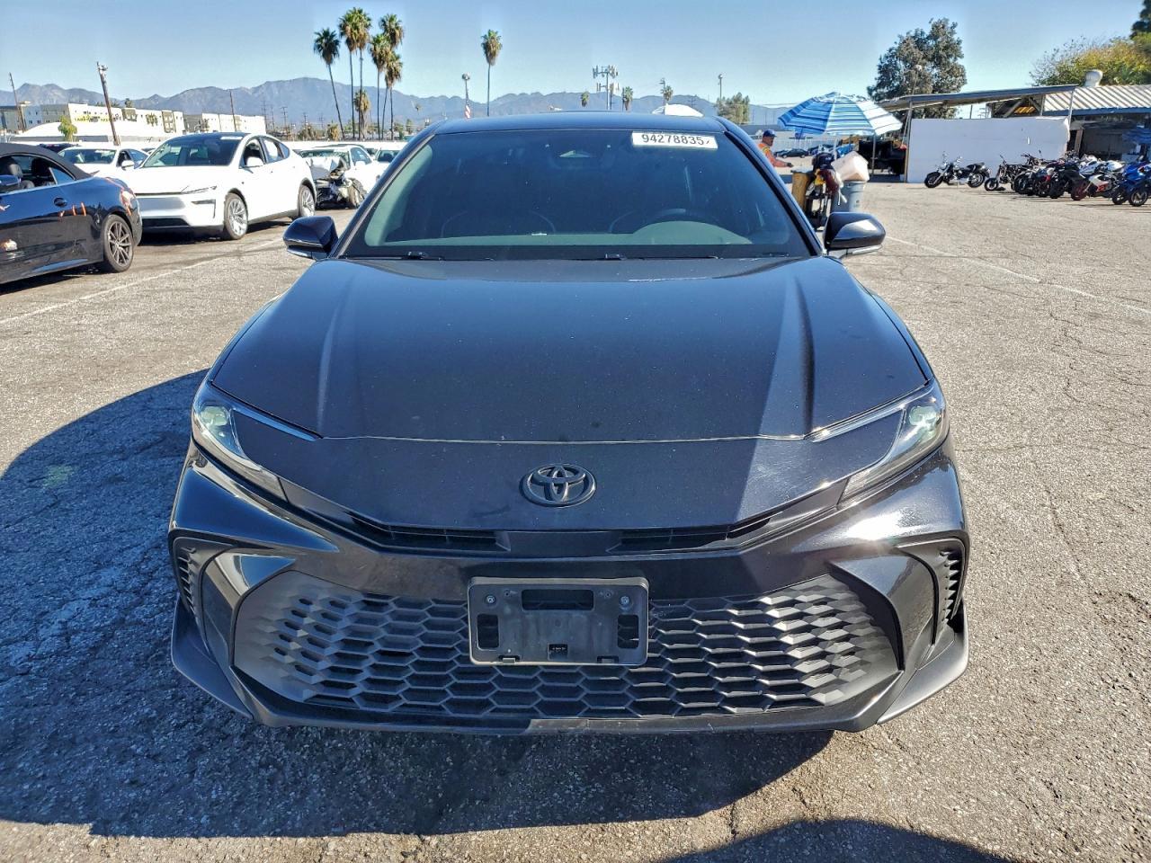 2025 Toyota Camry Xse - Image 5
