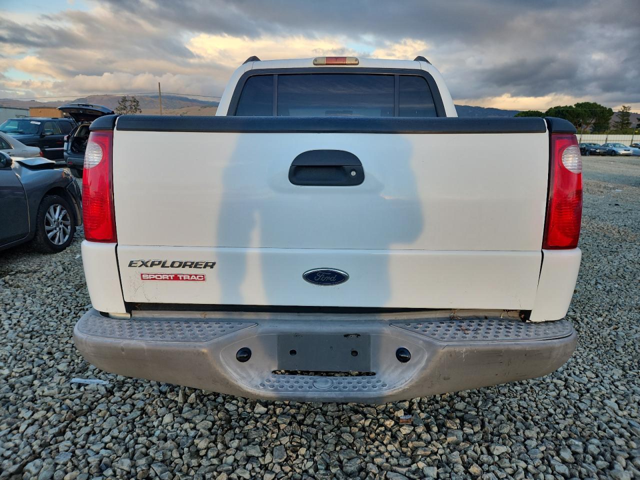 2001 Ford Explorer Sport Trac - Фото 6