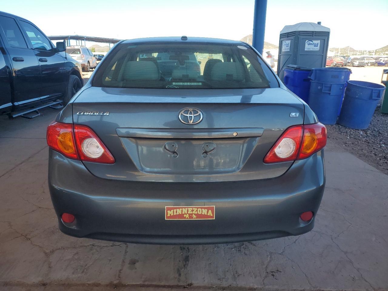 2010 Toyota Corolla Base - Фото 6