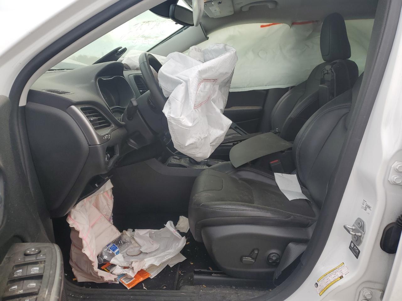 2021 Jeep Cherokee Latitude Lux - Фото 7