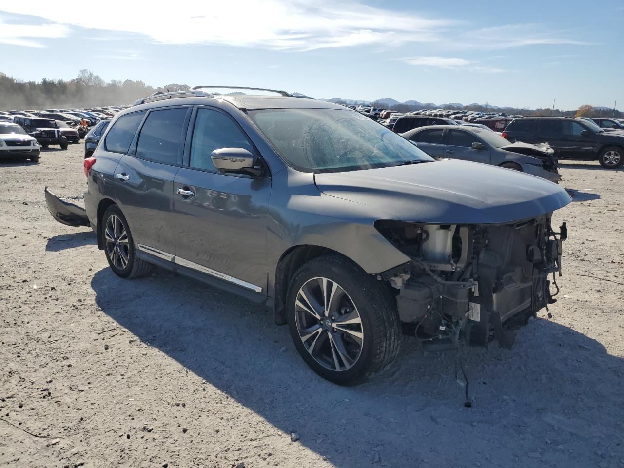 2017 Nissan Pathfinder S - Фото 4