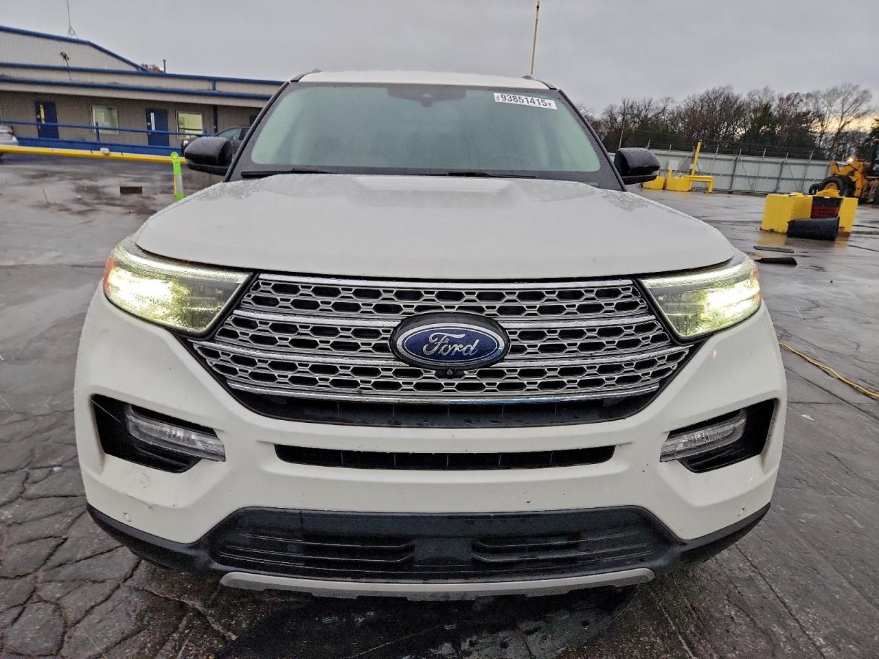 2021 Ford Explorer Limited - Image 5