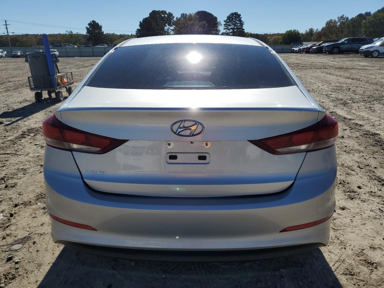 2018 Hyundai Elantra Se - Фото 6