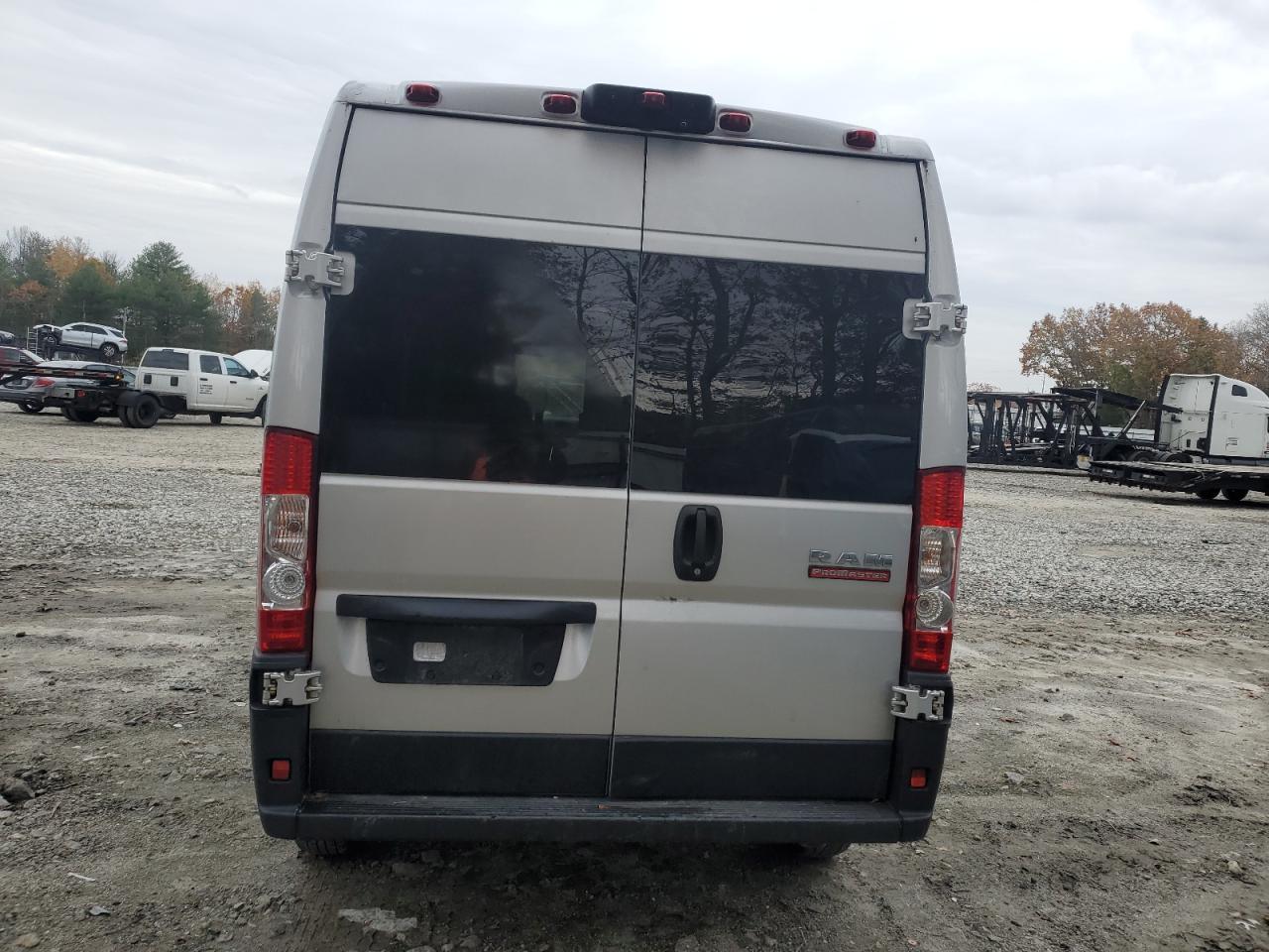 2019 Ram Promaster 2500 Delivery Van - Image 6