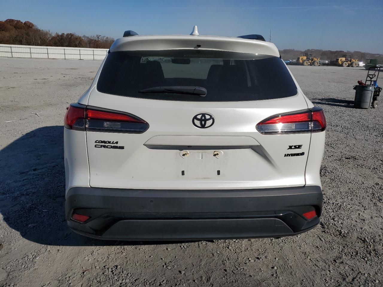 2023 Toyota Corolla Cross Le - Фото 6