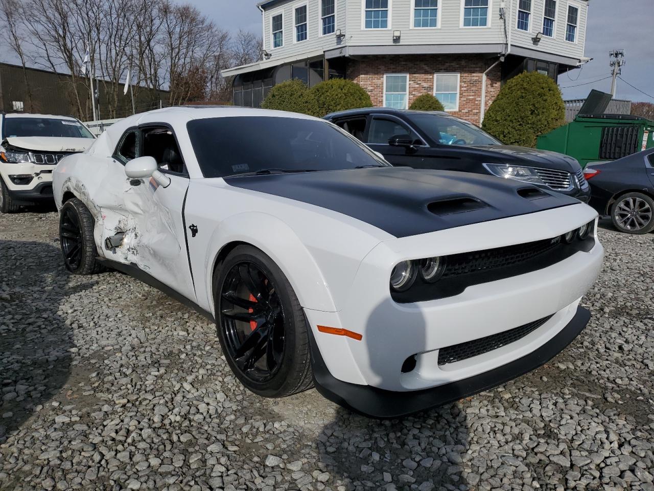 2018 Dodge Challenger Srt Hellcat - Image 4