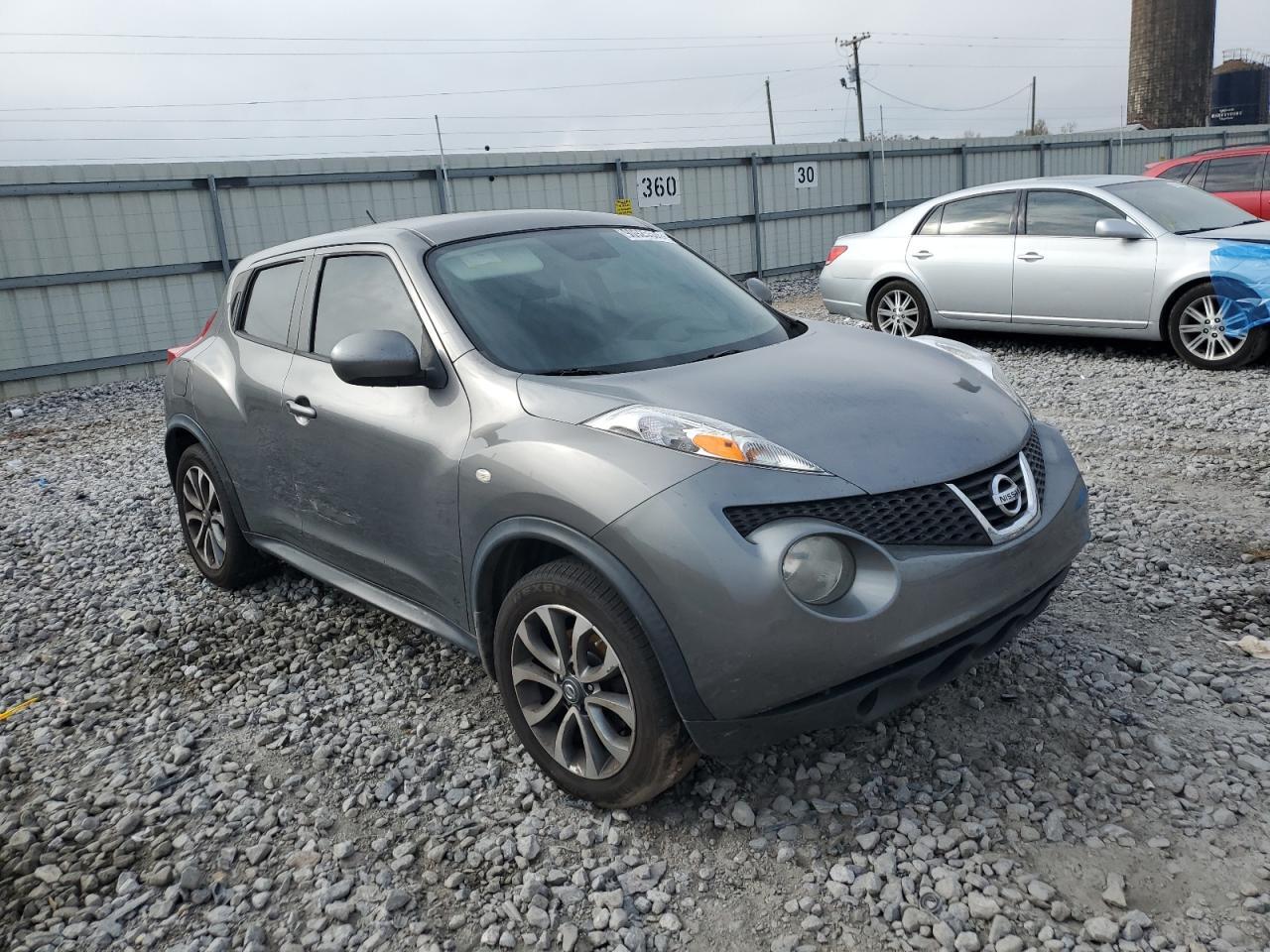 2013 Nissan Juke S - Image 4