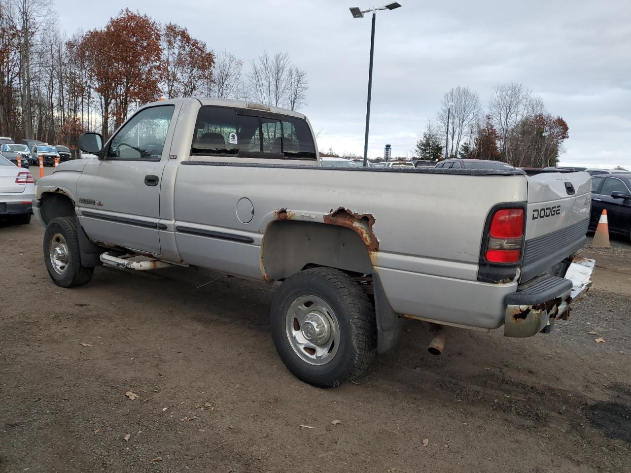 1998 Dodge Ram 2500 - Фото 2