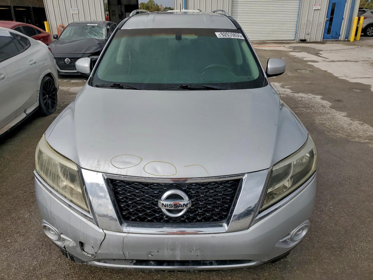 2013 Nissan Pathfinder S - Фото 5