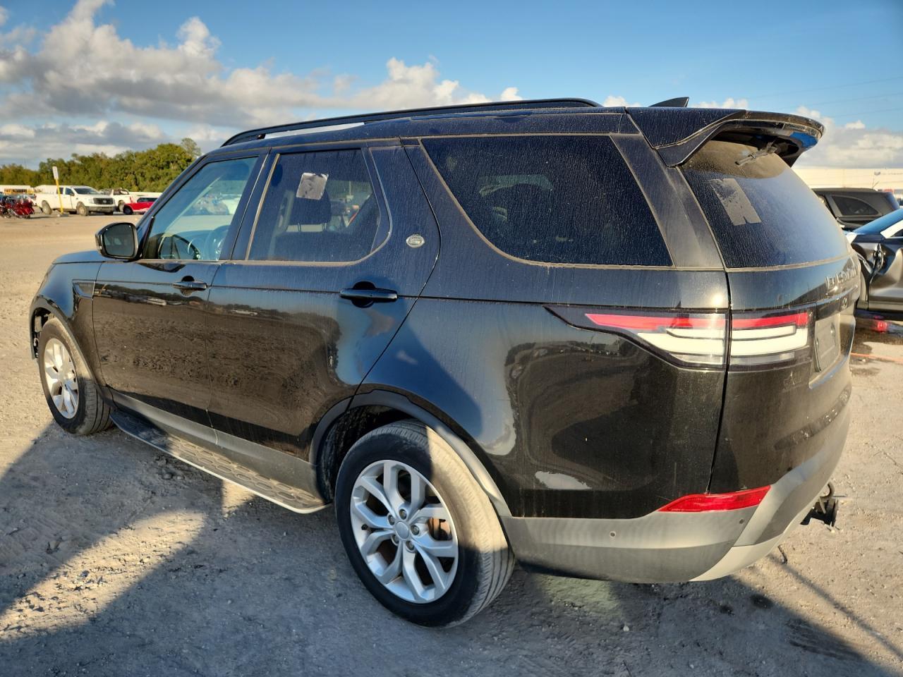 2017 Land Rover Discovery Se - Фото 2