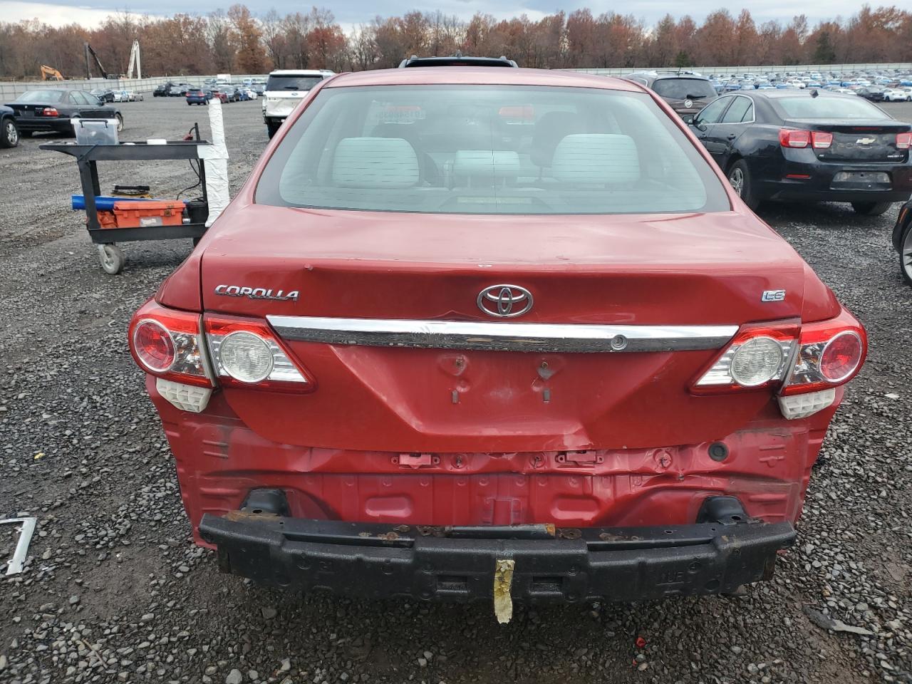 2013 Toyota Corolla Base - Фото 6
