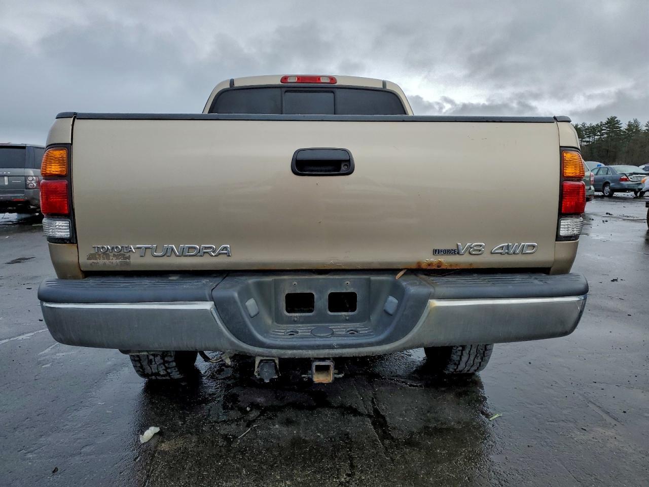 2004 Toyota Tundra Access Cab Sr5 - Image 6
