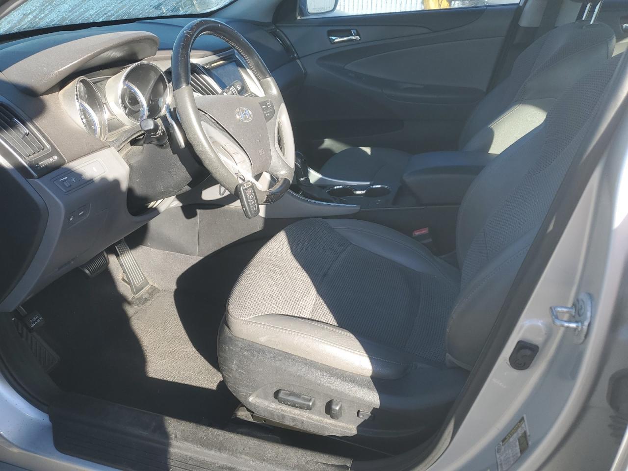 2013 Hyundai Sonata Se - Image 7