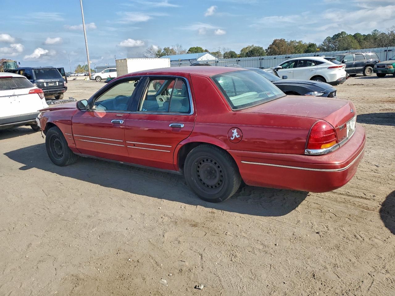 1999 Ford Crown Victoria Lx - Image 2