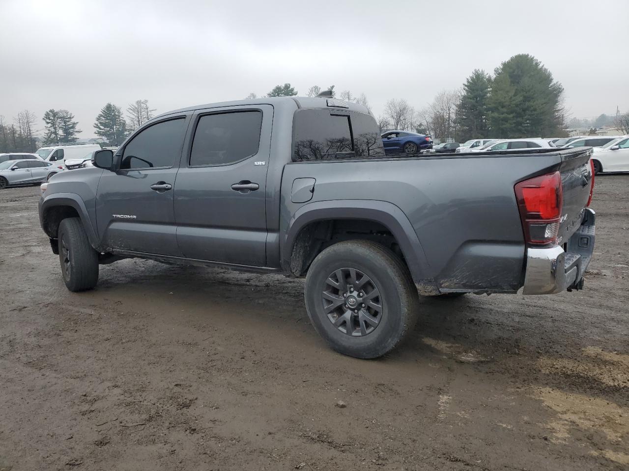 2022 Toyota Tacoma Double Cab - Image 2