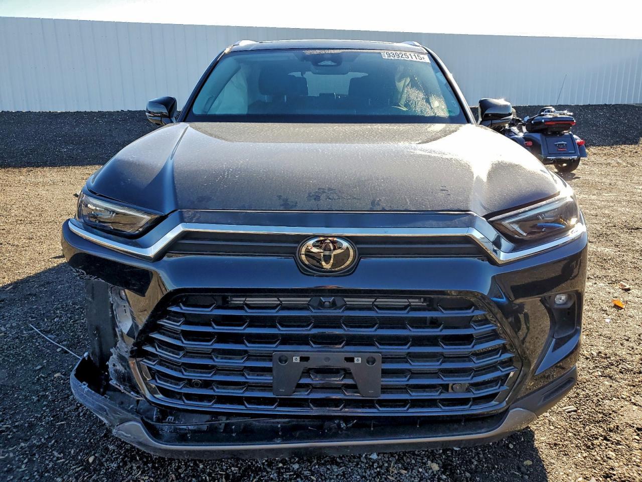 2025 Toyota Grand Highlander Le - Фото 5